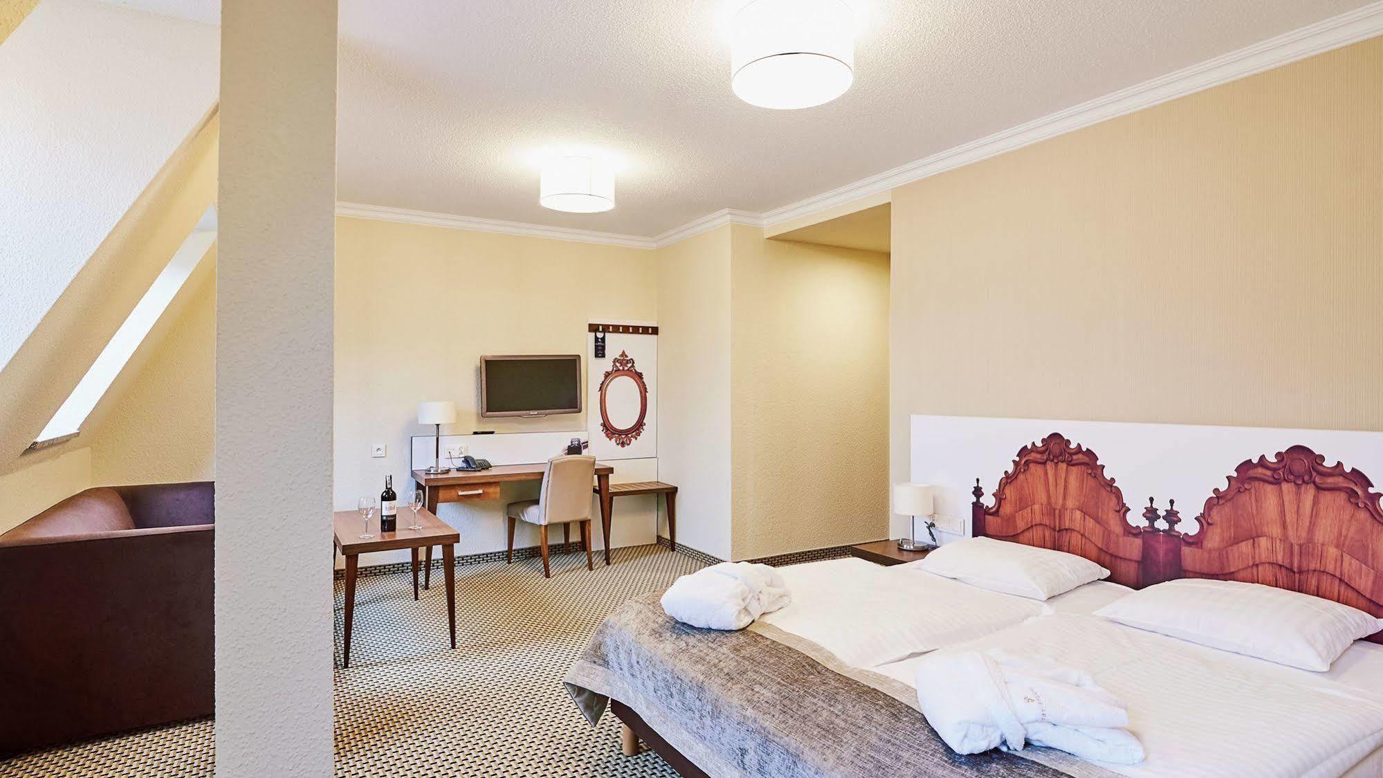 Jantar Hotel & Spa By Zdrojowa Kołobrzeg Buitenkant foto